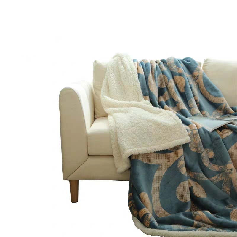 Very Warm 100 Polyester Flannel Fleece Printing with Sherpa Blankets